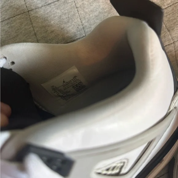 Jordan 4 Military Black - Picture 10 of 10